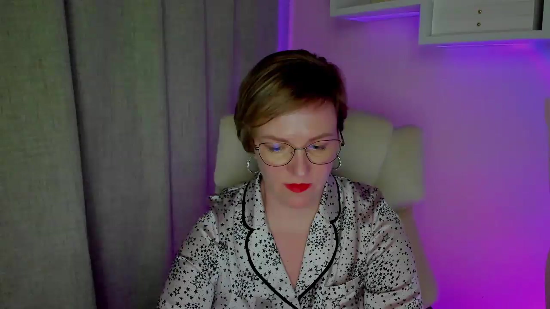 Gallery image thumbnail from EroticFELIZIA's myfreecams stream on, 08/20/2026, 14:22 image 10 of 20