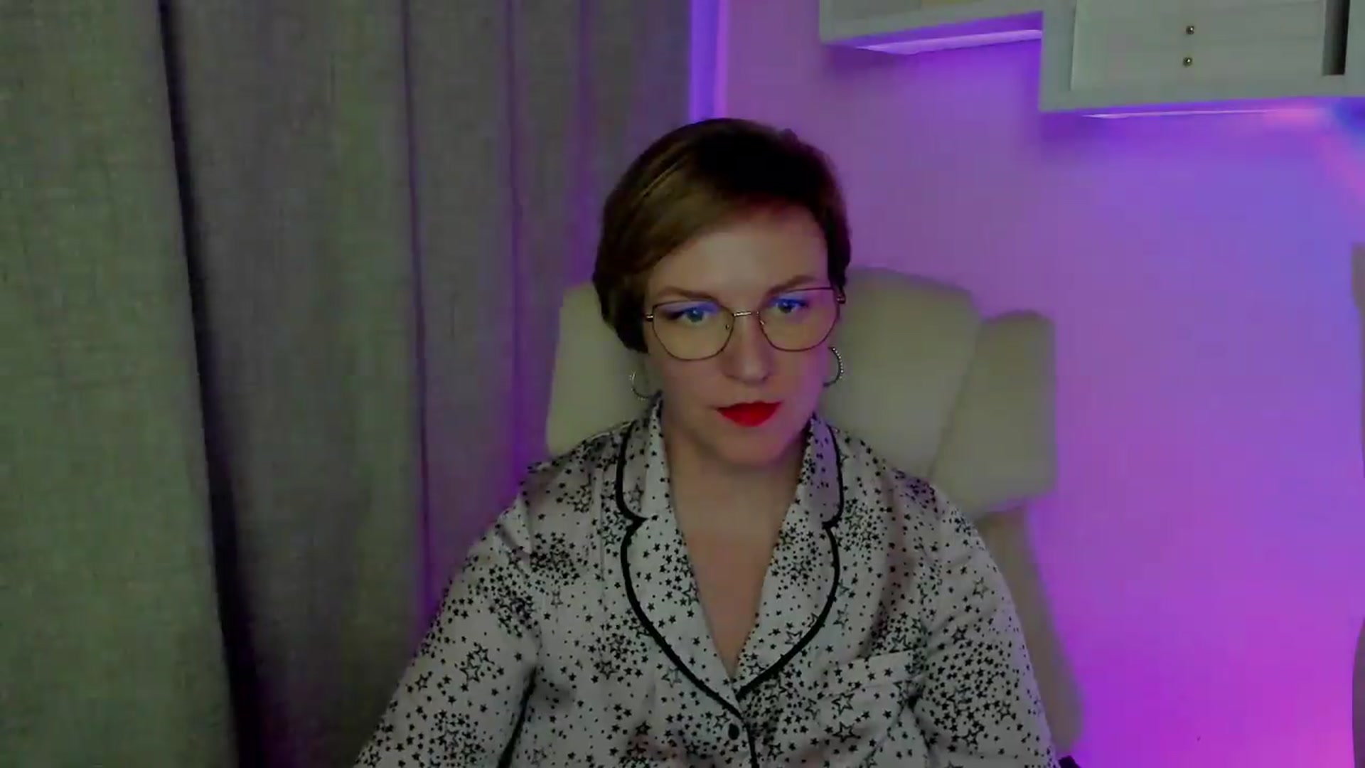 Gallery image thumbnail from EroticFELIZIA's myfreecams stream on, 08/20/2026, 14:22 image 5 of 20