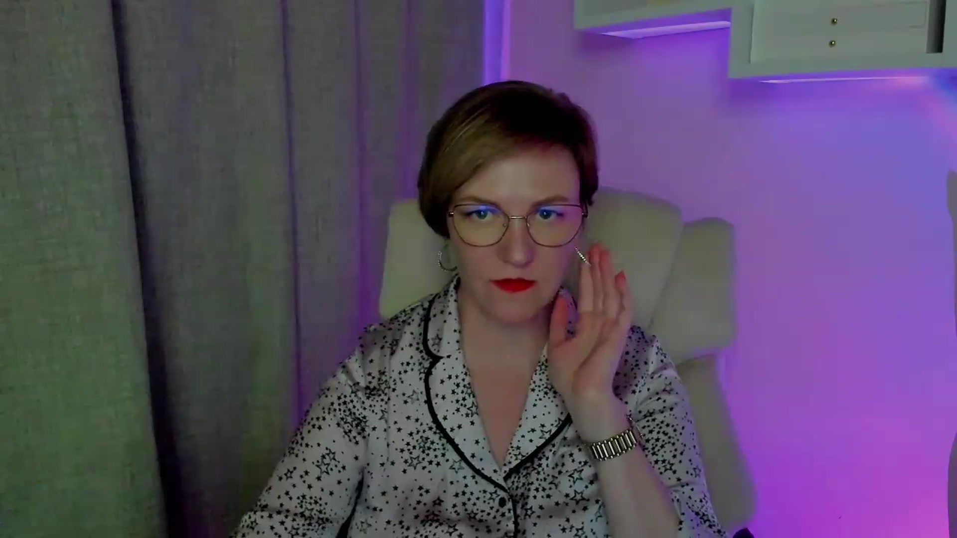 Gallery image thumbnail from EroticFELIZIA's myfreecams stream on, 08/20/2026, 14:22 image 2 of 20