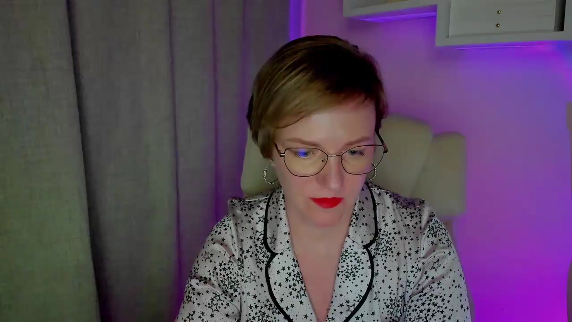 Gallery image thumbnail from EroticFELIZIA's myfreecams stream on, 08/20/2026, 14:22 image 16 of 20