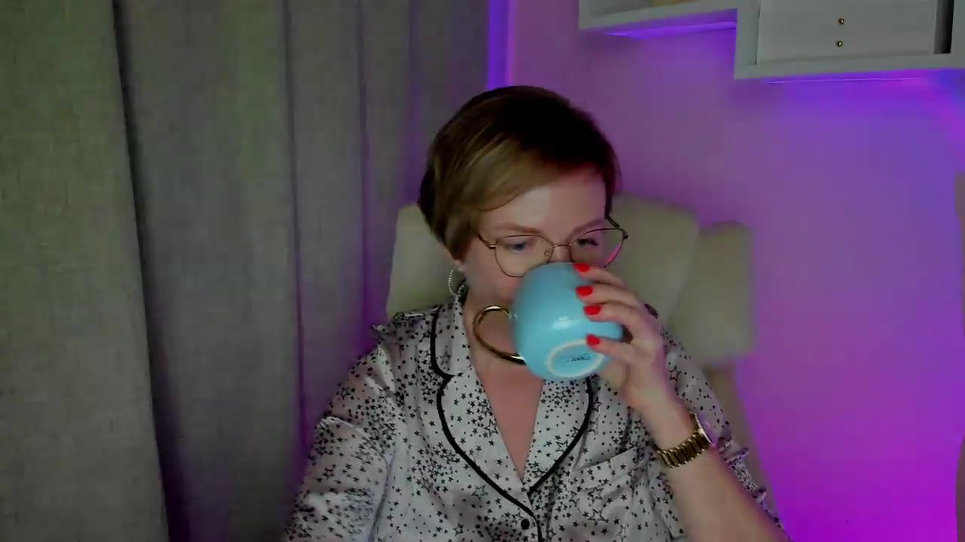 Gallery image thumbnail from EroticFELIZIA's myfreecams stream on, 08/20/2026, 14:22 image 11 of 20