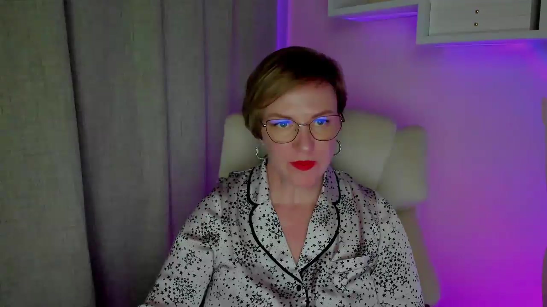 Gallery image thumbnail from EroticFELIZIA's myfreecams stream on, 08/20/2026, 14:22 image 19 of 20