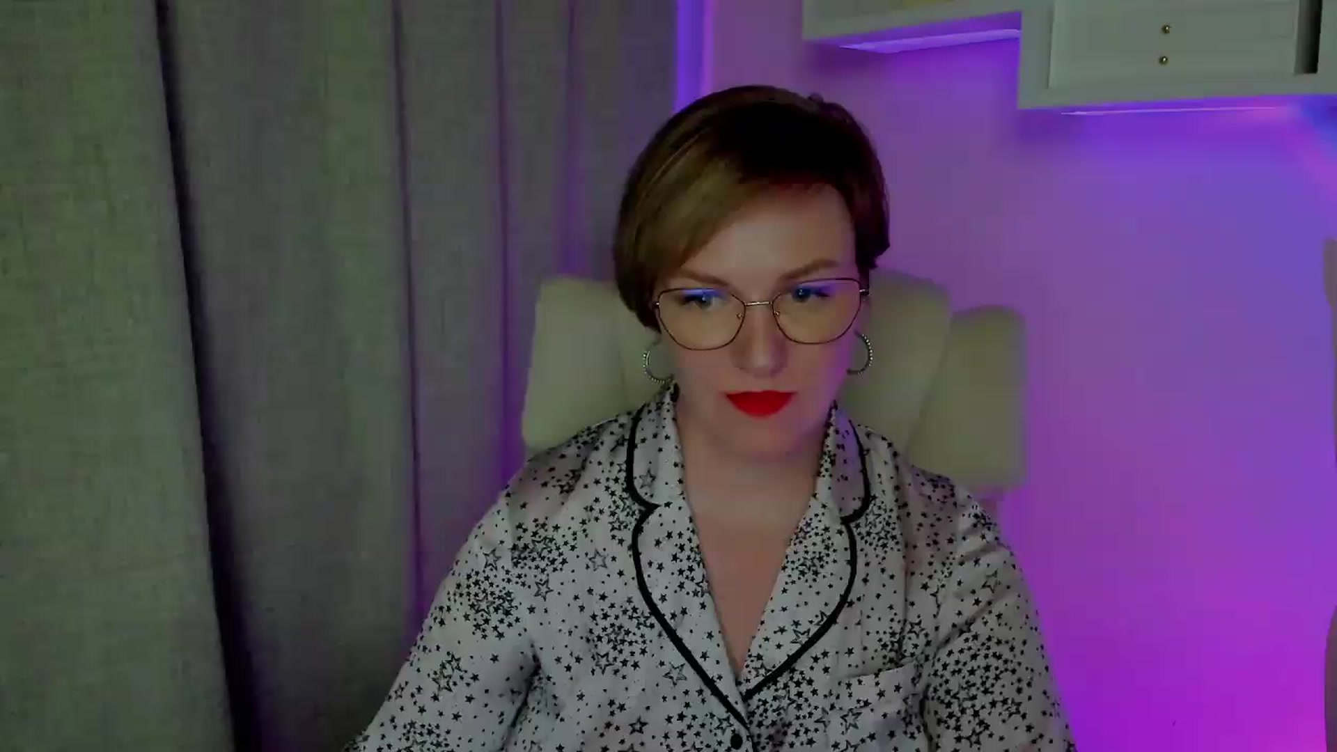 Gallery image thumbnail from EroticFELIZIA's myfreecams stream on, 08/20/2026, 16:04 image 1 of 20