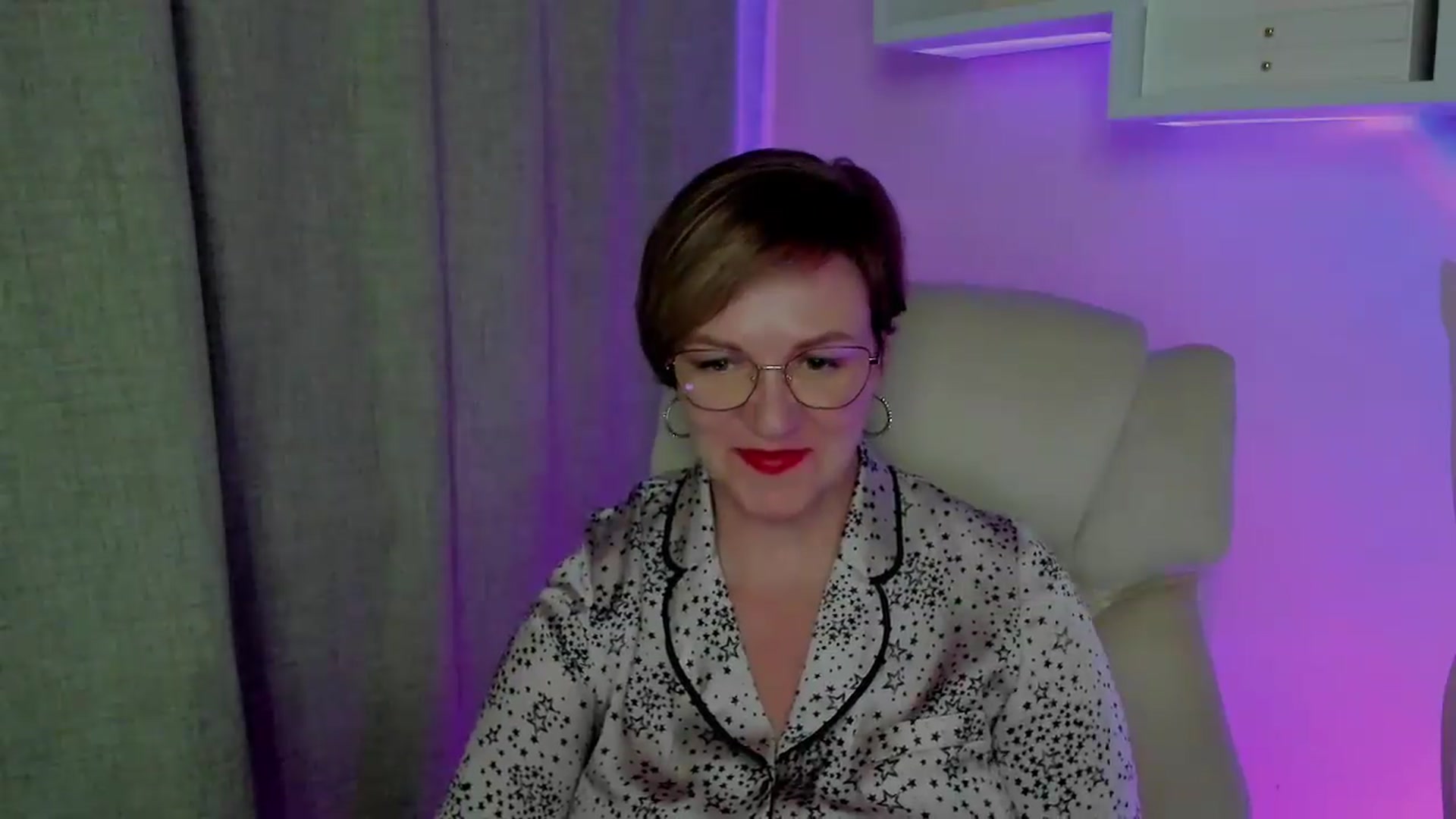 Gallery image thumbnail from EroticFELIZIA's myfreecams stream on, 08/20/2026, 16:04 image 9 of 20