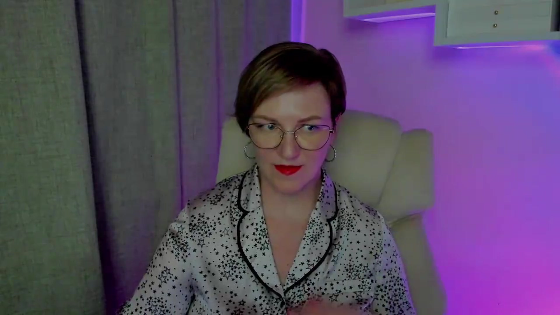 Gallery image thumbnail from EroticFELIZIA's myfreecams stream on, 08/20/2026, 19:24 image 10 of 20