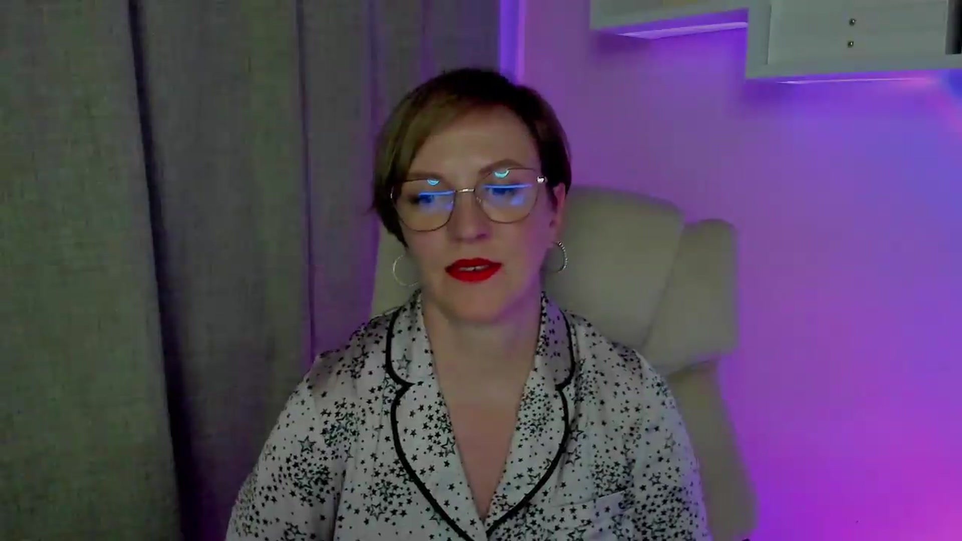 Gallery image thumbnail from EroticFELIZIA's myfreecams stream on, 08/20/2026, 19:24 image 3 of 20
