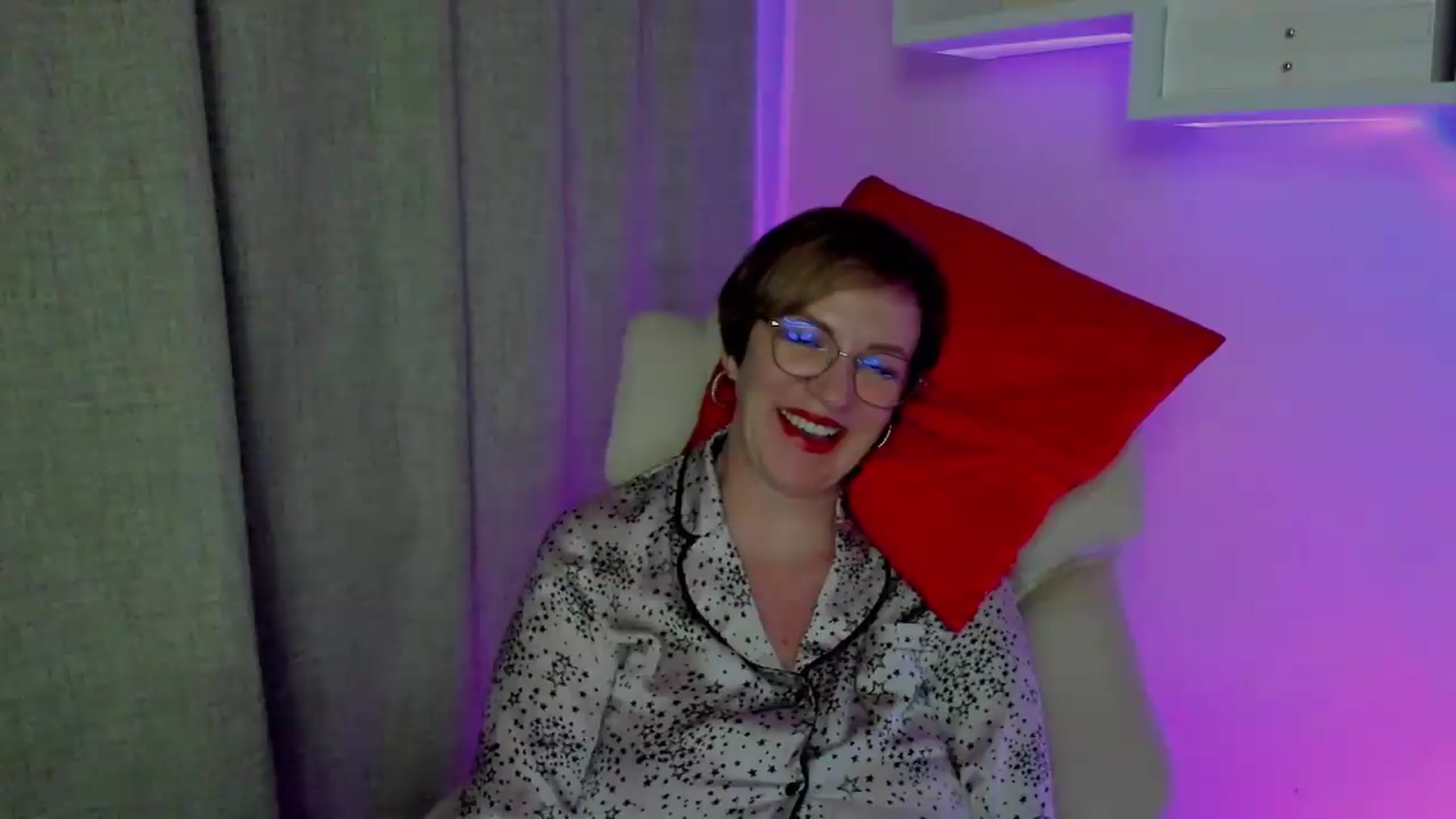 Gallery image thumbnail from EroticFELIZIA's myfreecams stream on, 08/20/2026, 19:24 image 2 of 20