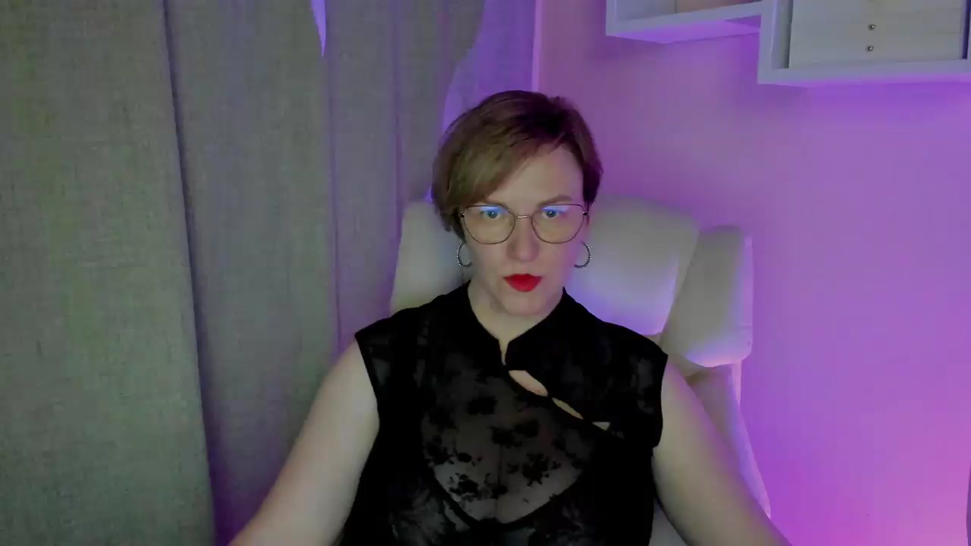 Gallery image thumbnail from EroticFELIZIA's myfreecams stream on, 08/24/2026, 13:03 image 17 of 20