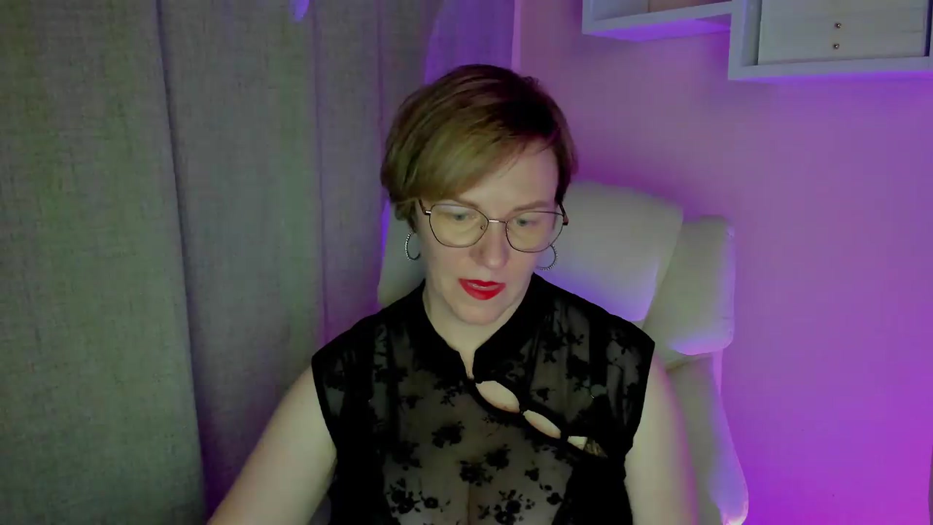 Gallery image thumbnail from EroticFELIZIA's myfreecams stream on, 08/24/2026, 13:03 image 14 of 20