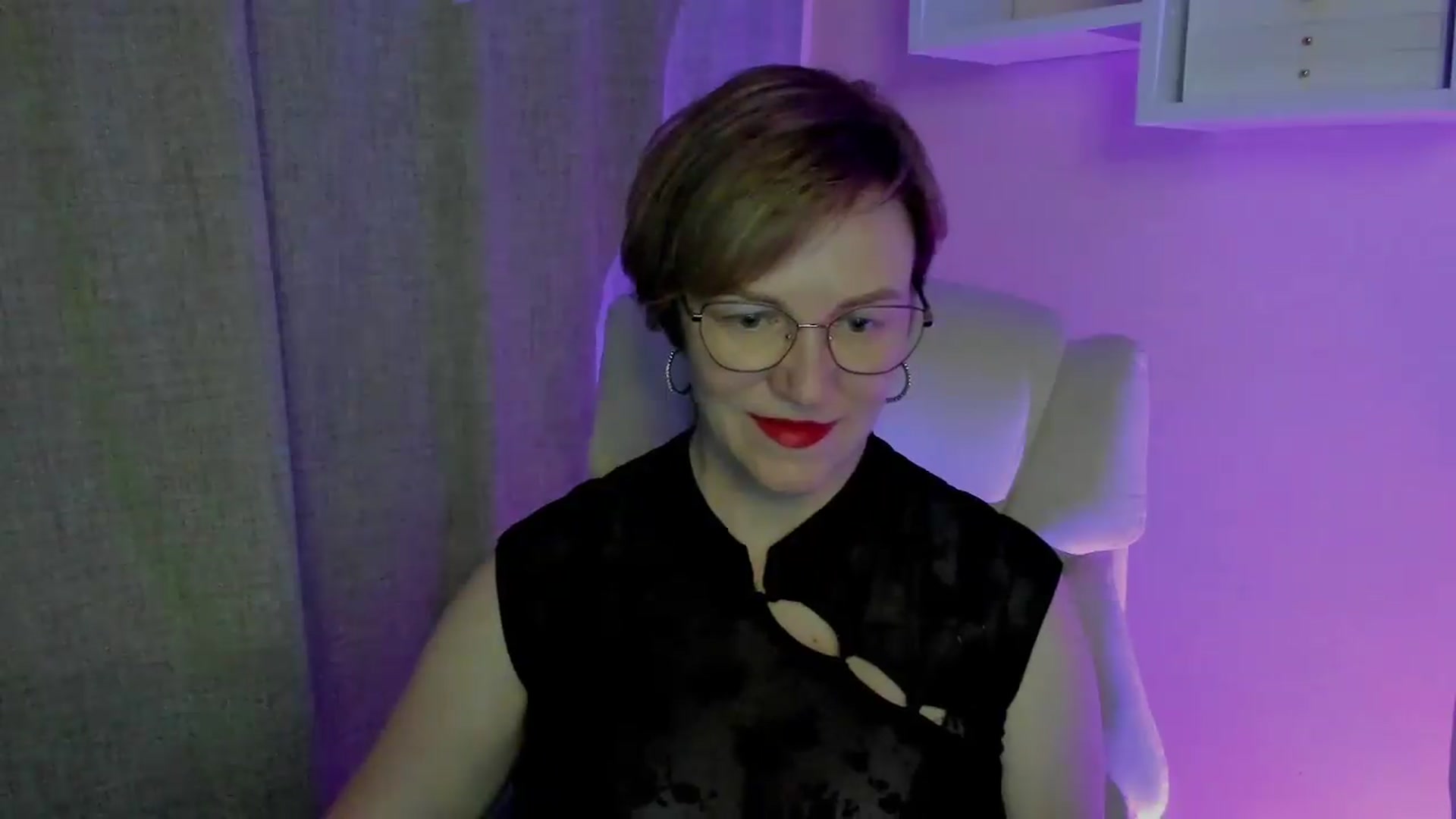 Gallery image thumbnail from EroticFELIZIA's myfreecams stream on, 08/24/2026, 13:03 image 9 of 20