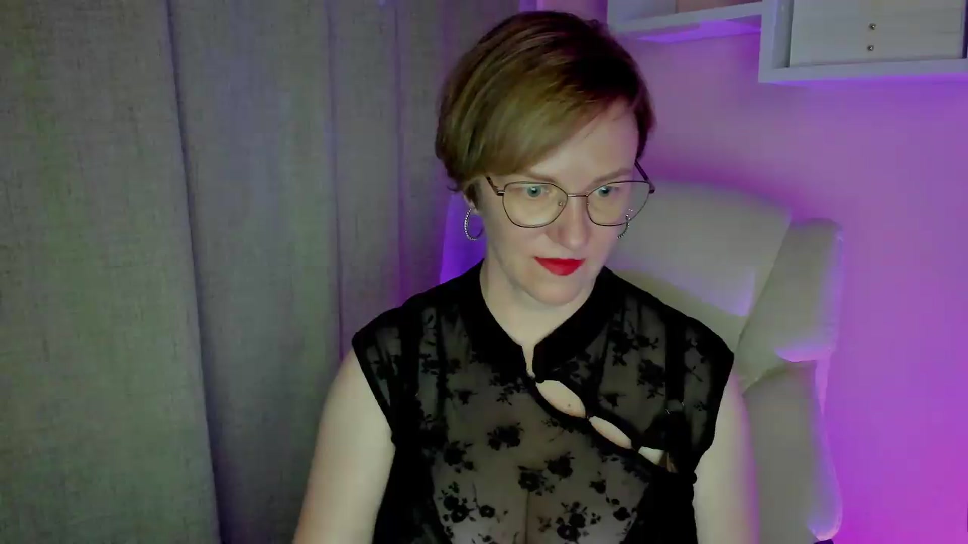 Gallery image thumbnail from EroticFELIZIA's myfreecams stream on, 08/24/2026, 13:28 image 5 of 20