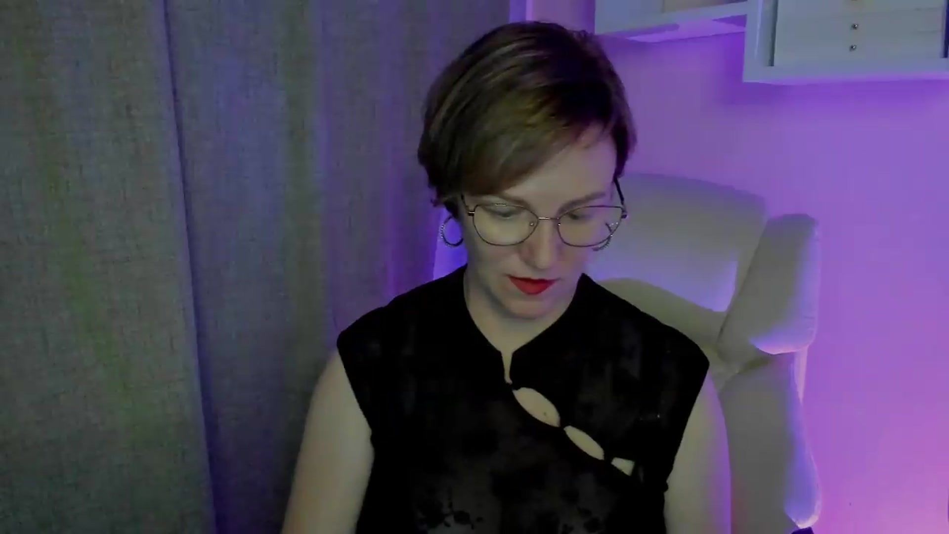 Gallery image thumbnail from EroticFELIZIA's myfreecams stream on, 08/24/2026, 13:28 image 10 of 20