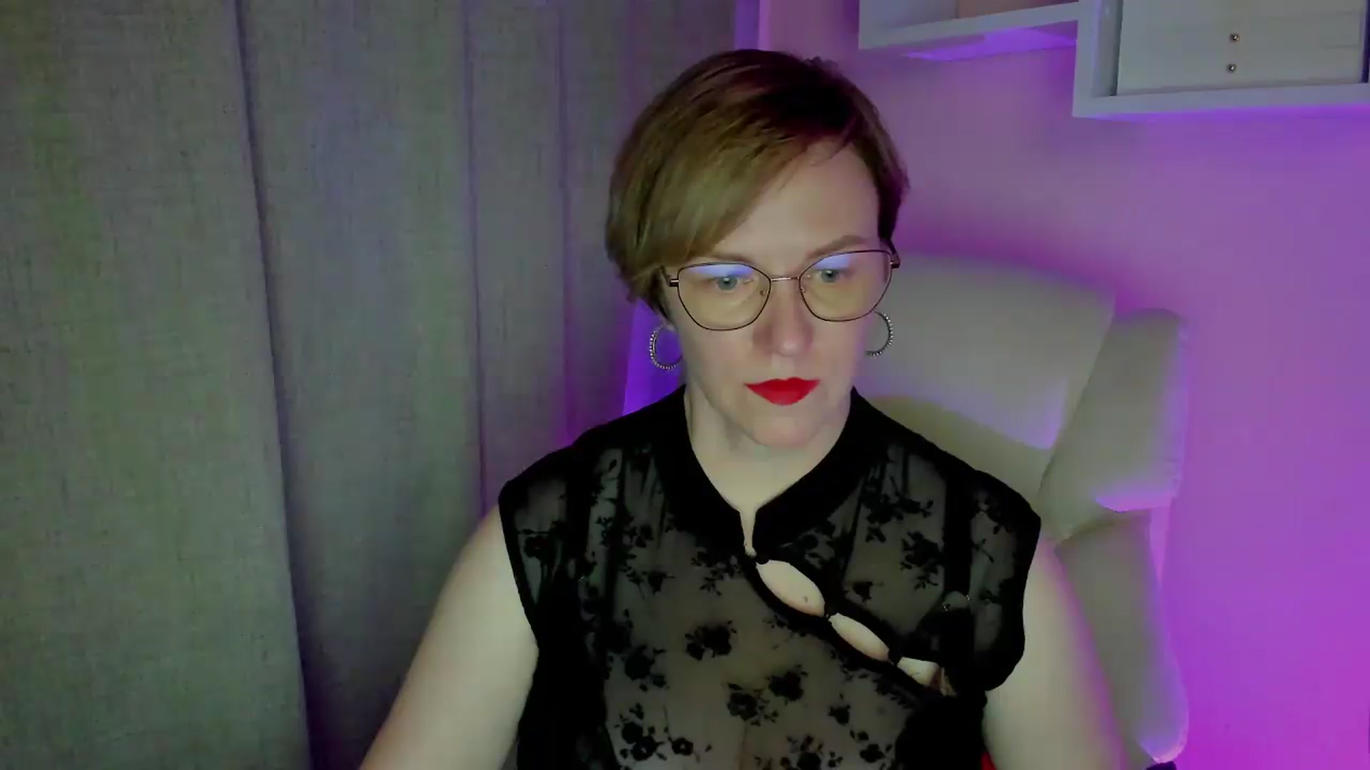 Gallery image thumbnail from EroticFELIZIA's myfreecams stream on, 08/24/2026, 13:28 image 11 of 20