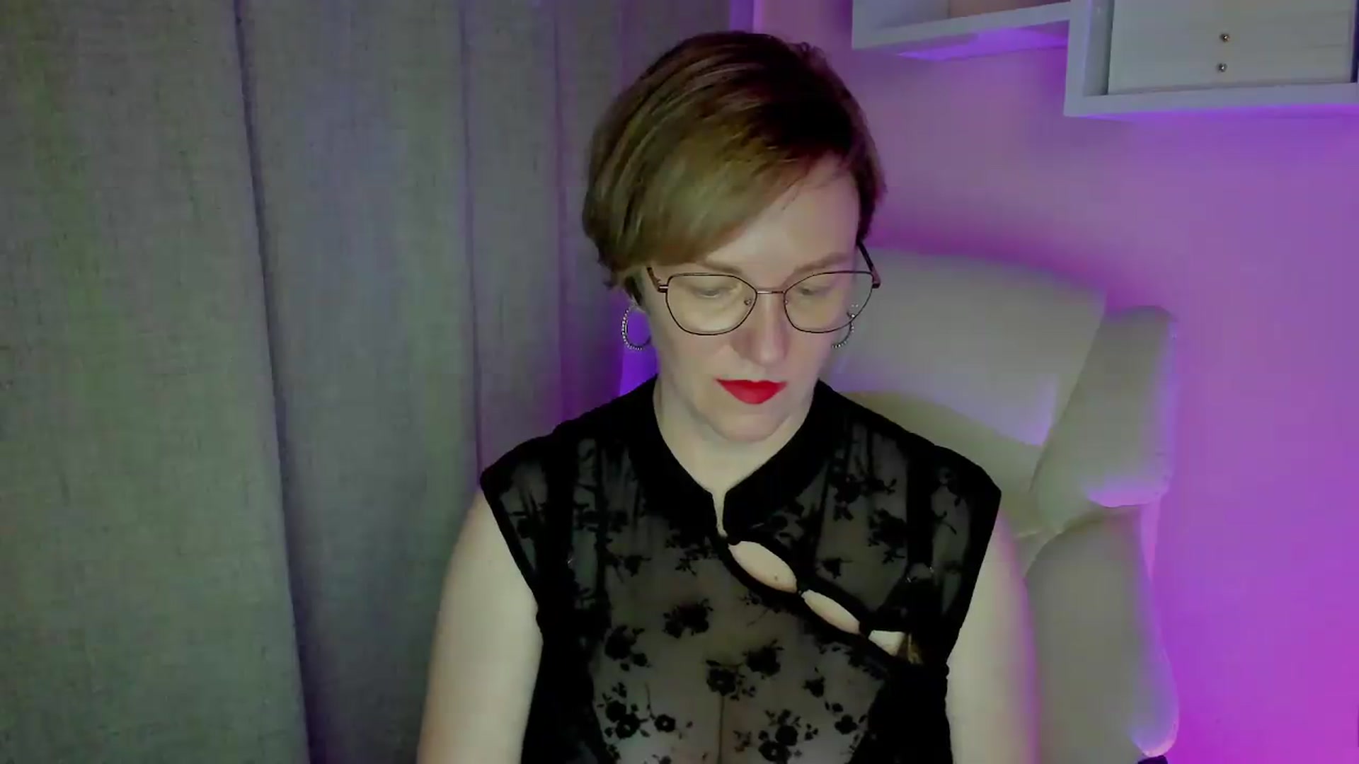 Gallery image thumbnail from EroticFELIZIA's myfreecams stream on, 08/24/2026, 13:28 image 12 of 20