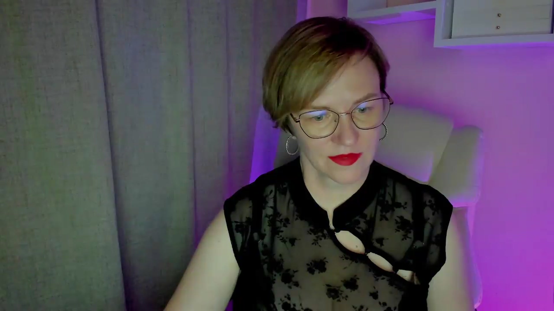 Gallery image thumbnail from EroticFELIZIA's myfreecams stream on, 08/24/2026, 13:28 image 8 of 20