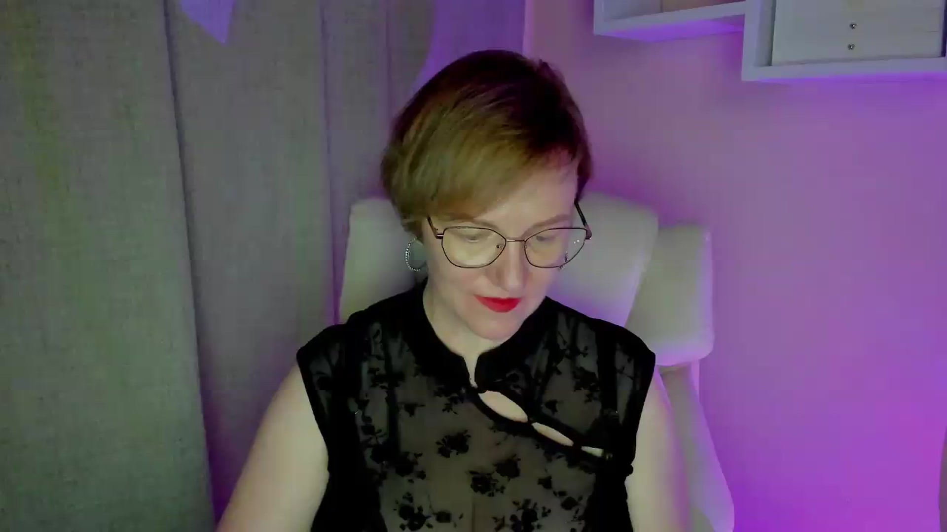 Gallery image thumbnail from EroticFELIZIA's myfreecams stream on, 08/24/2026, 16:27 image 19 of 20