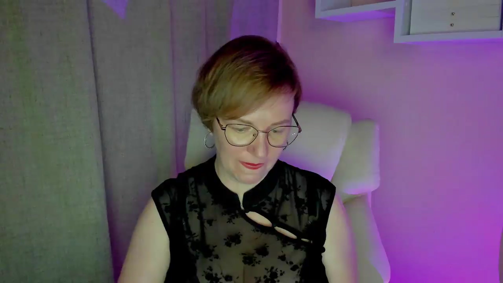Gallery image thumbnail from EroticFELIZIA's myfreecams stream on, 08/24/2026, 16:27 image 17 of 20