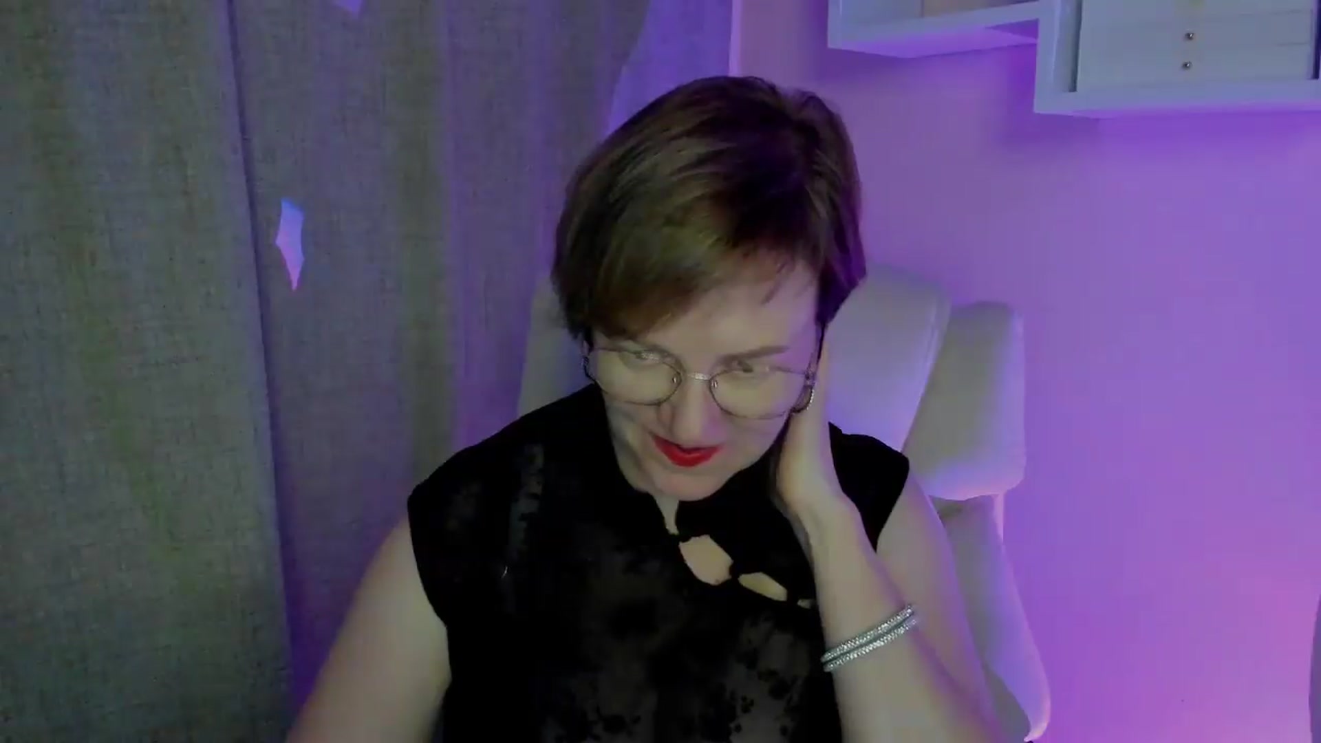 Gallery image thumbnail from EroticFELIZIA's myfreecams stream on, 08/24/2026, 16:27 image 18 of 20