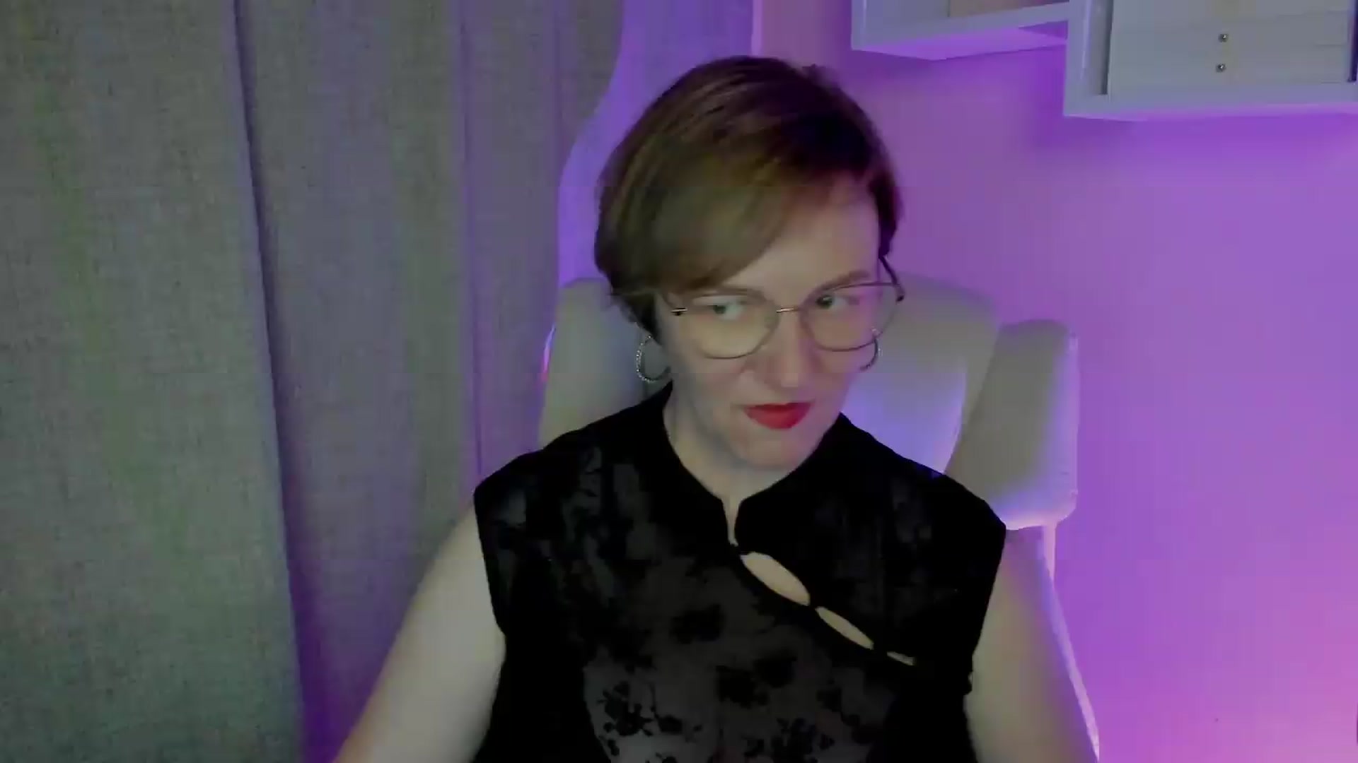 Gallery image thumbnail from EroticFELIZIA's myfreecams stream on, 08/24/2026, 16:27 image 1 of 20