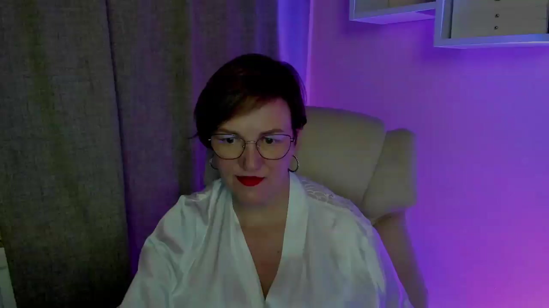 Gallery image thumbnail from EroticFELIZIA's myfreecams stream on, 08/24/2026, 18:56 image 14 of 20