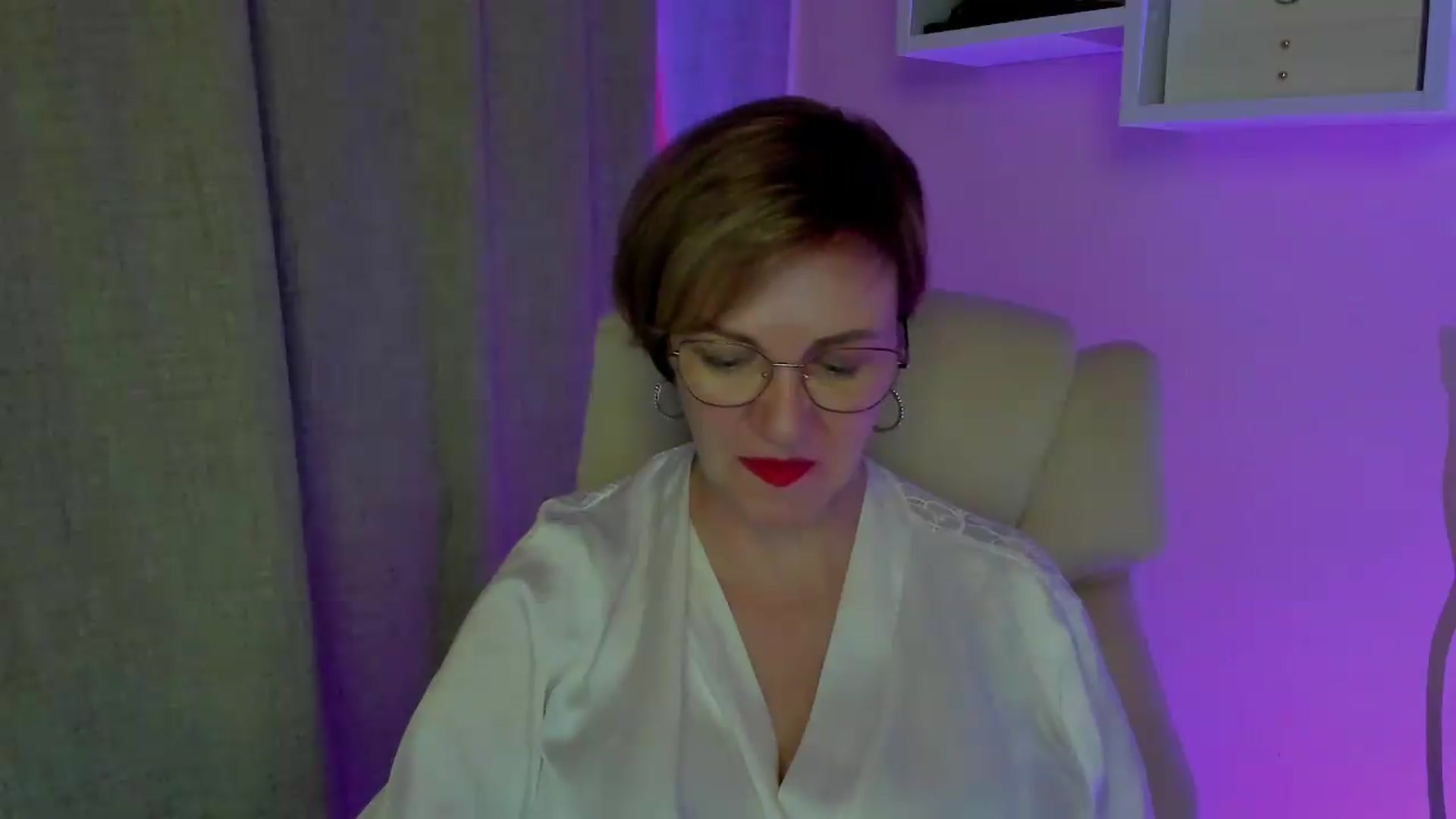 Gallery image thumbnail from EroticFELIZIA's myfreecams stream on, 08/29/2026, 13:05 image 11 of 20