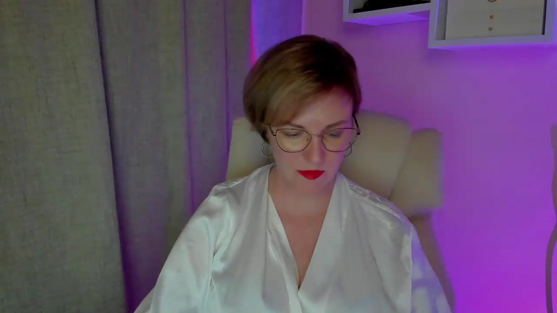 Gallery image thumbnail from EroticFELIZIA's myfreecams stream on, 08/29/2026, 13:05 image 6 of 20