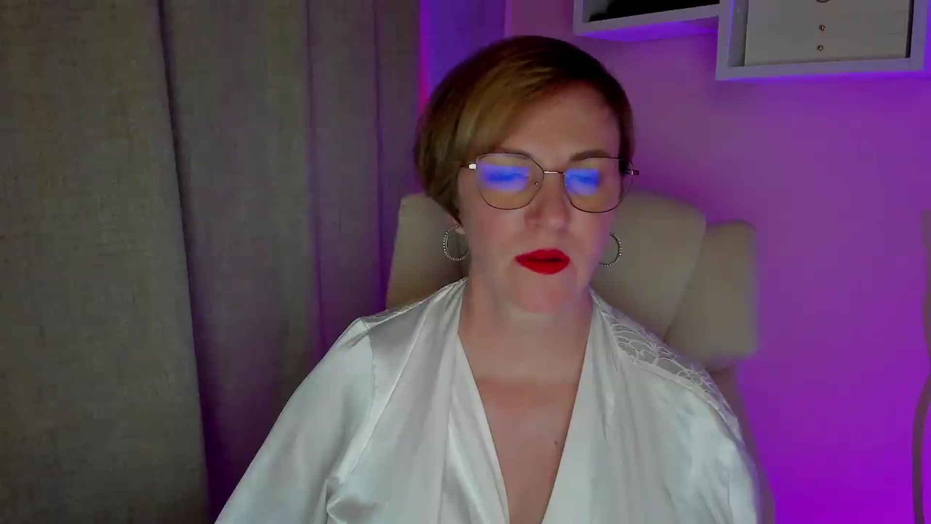 Gallery image thumbnail from EroticFELIZIA's myfreecams stream on, 08/29/2026, 13:05 image 17 of 20