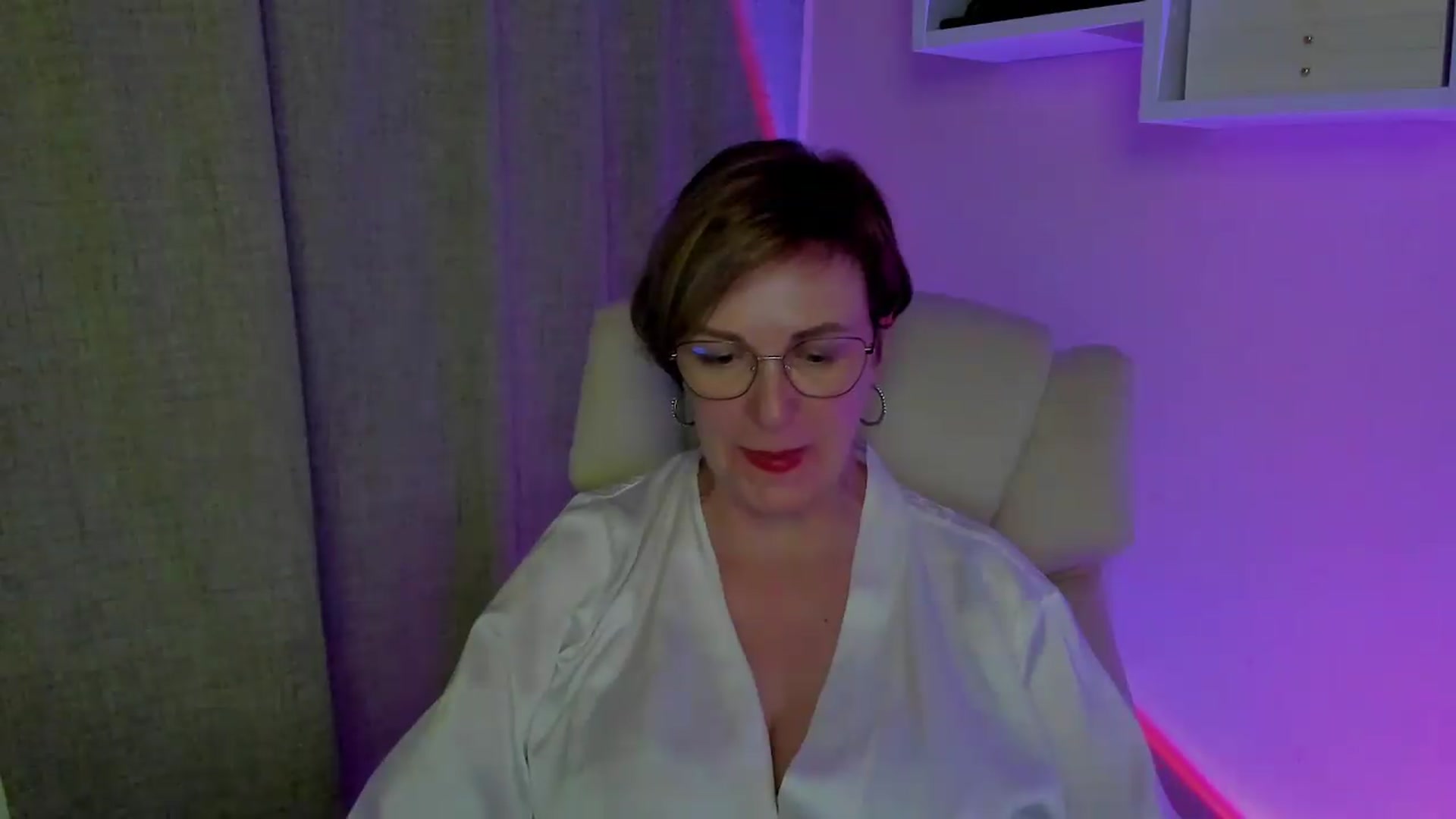 Gallery image thumbnail from EroticFELIZIA's myfreecams stream on, 08/29/2026, 19:31 image 7 of 20
