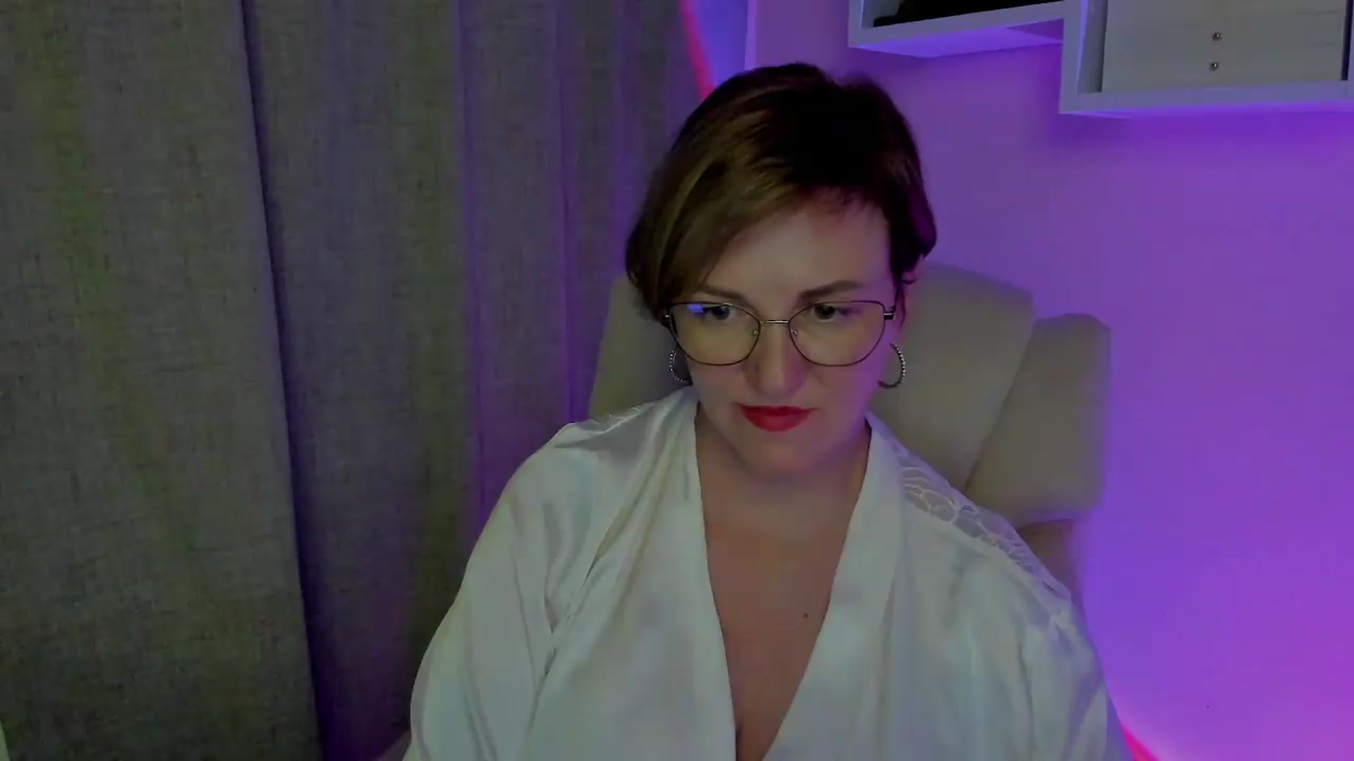 Gallery image thumbnail from EroticFELIZIA's myfreecams stream on, 08/29/2026, 19:31 image 5 of 20