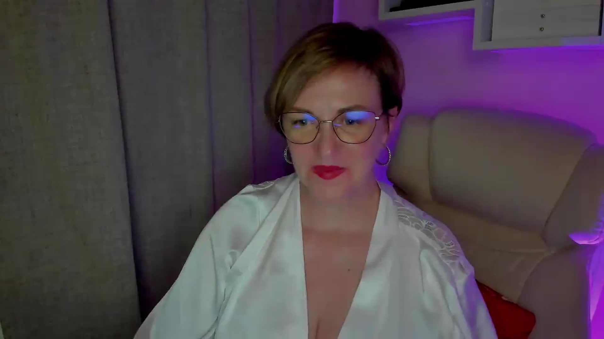 Gallery image thumbnail from EroticFELIZIA's myfreecams stream on, 08/29/2026, 19:31 image 2 of 20