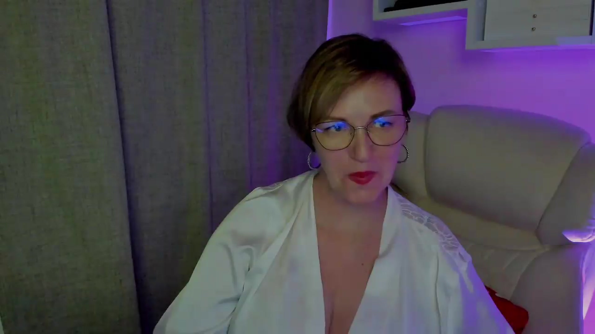 Gallery image thumbnail from EroticFELIZIA's myfreecams stream on, 08/29/2026, 19:31 image 3 of 20