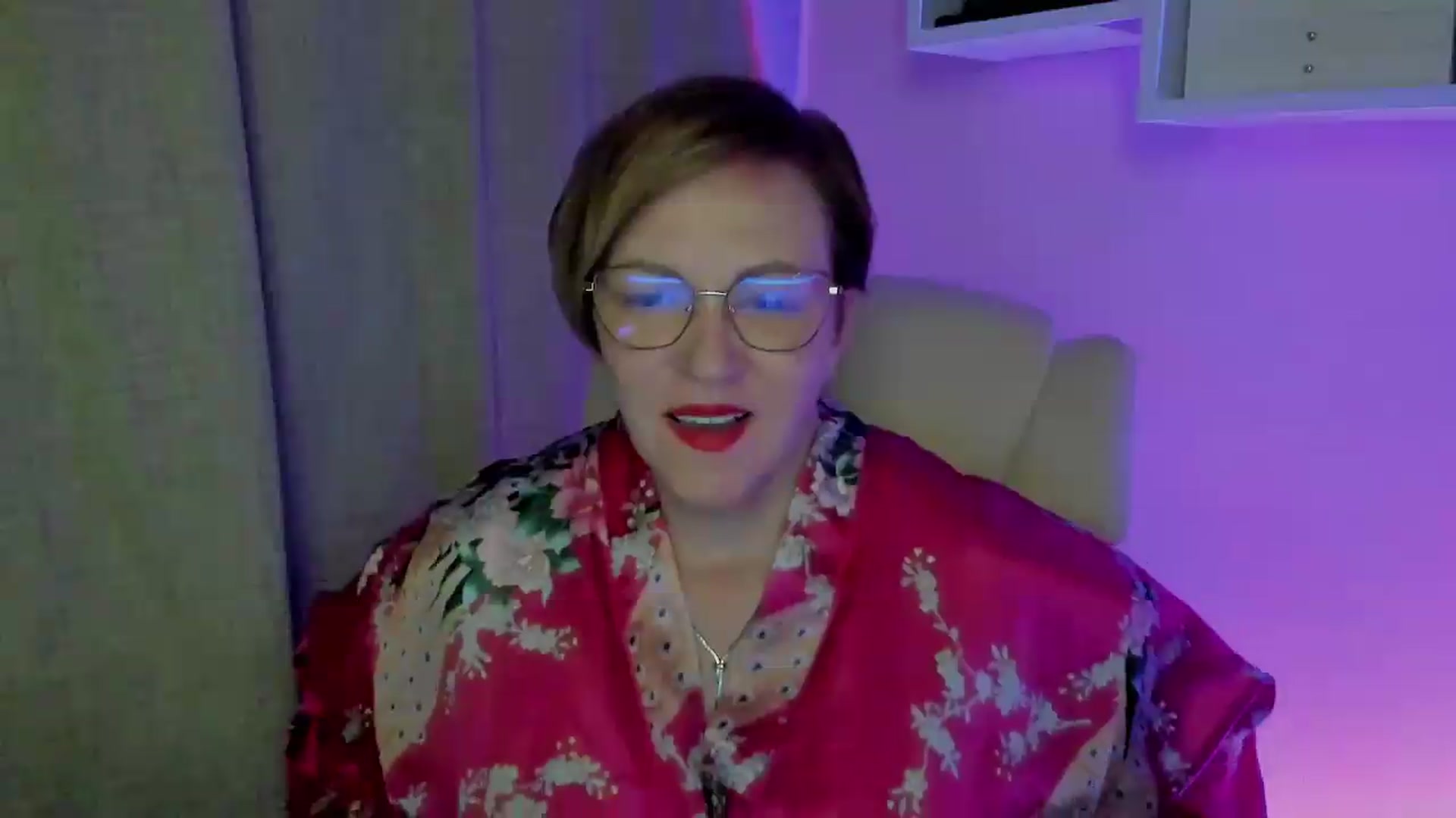 Gallery image thumbnail from EroticFELIZIA's myfreecams stream on, 08/30/2026, 14:56 image 14 of 20