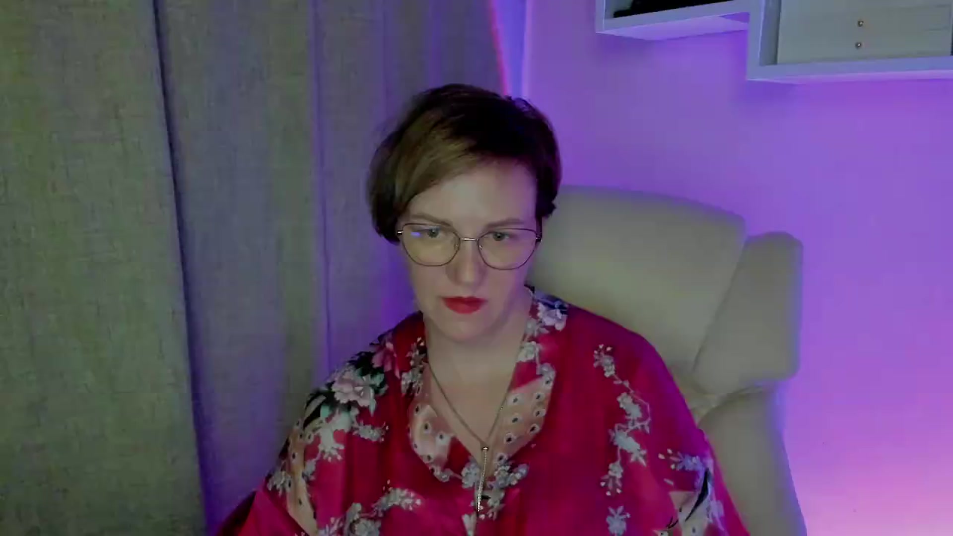 Gallery image thumbnail from EroticFELIZIA's myfreecams stream on, 08/30/2026, 15:57 image 16 of 20