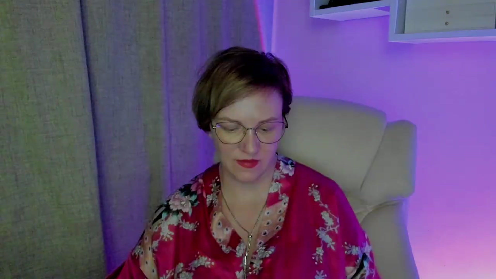 Gallery image thumbnail from EroticFELIZIA's myfreecams stream on, 08/30/2026, 15:57 image 17 of 20