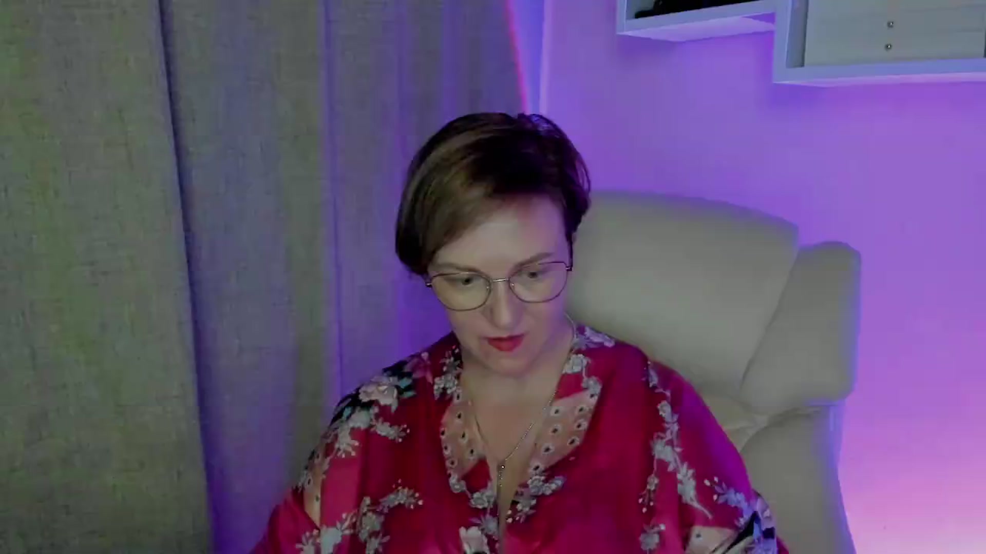 Gallery image thumbnail from EroticFELIZIA's myfreecams stream on, 08/30/2026, 16:34 image 19 of 20