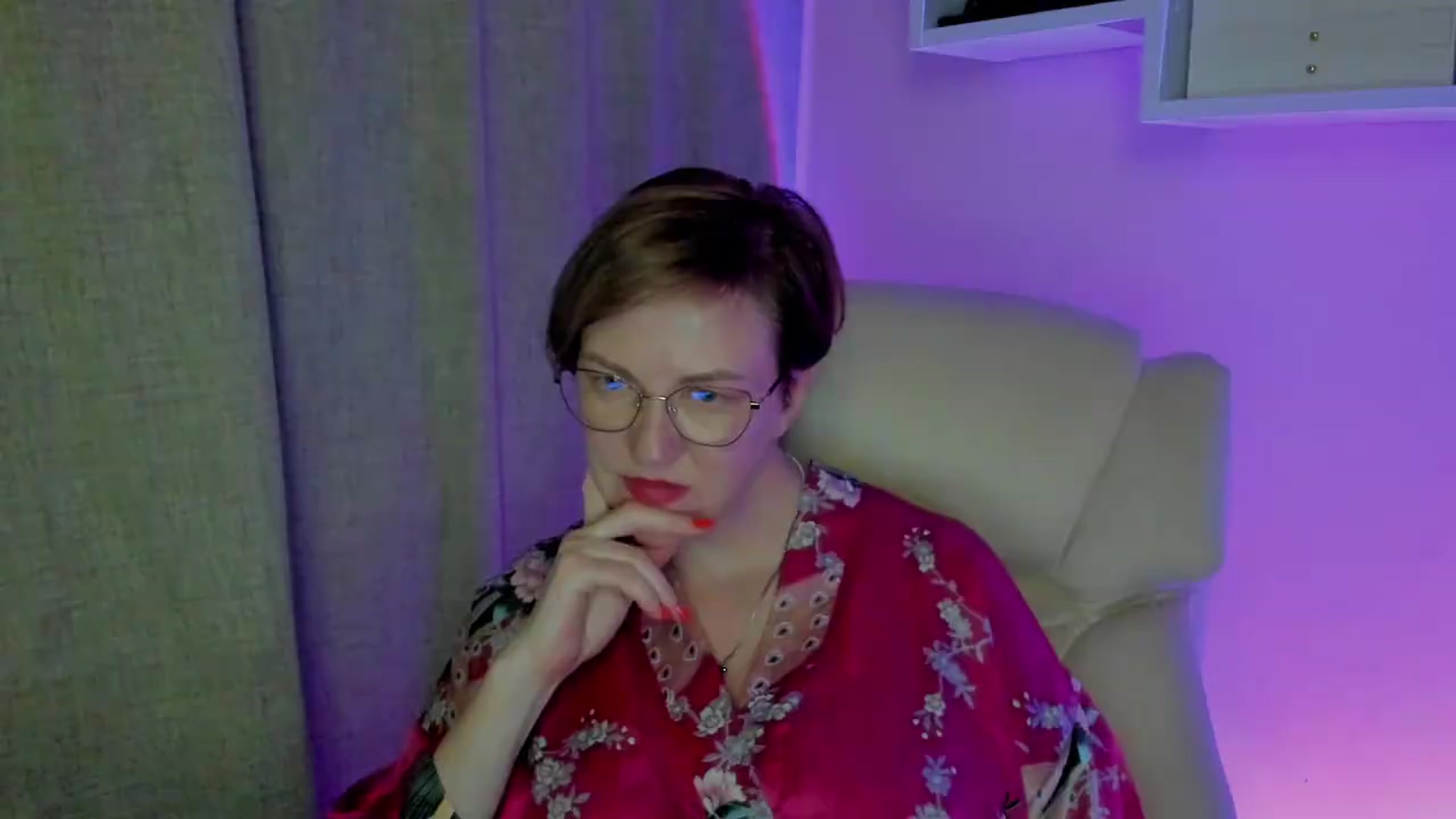 Gallery image thumbnail from EroticFELIZIA's myfreecams stream on, 08/30/2026, 16:34 image 4 of 20