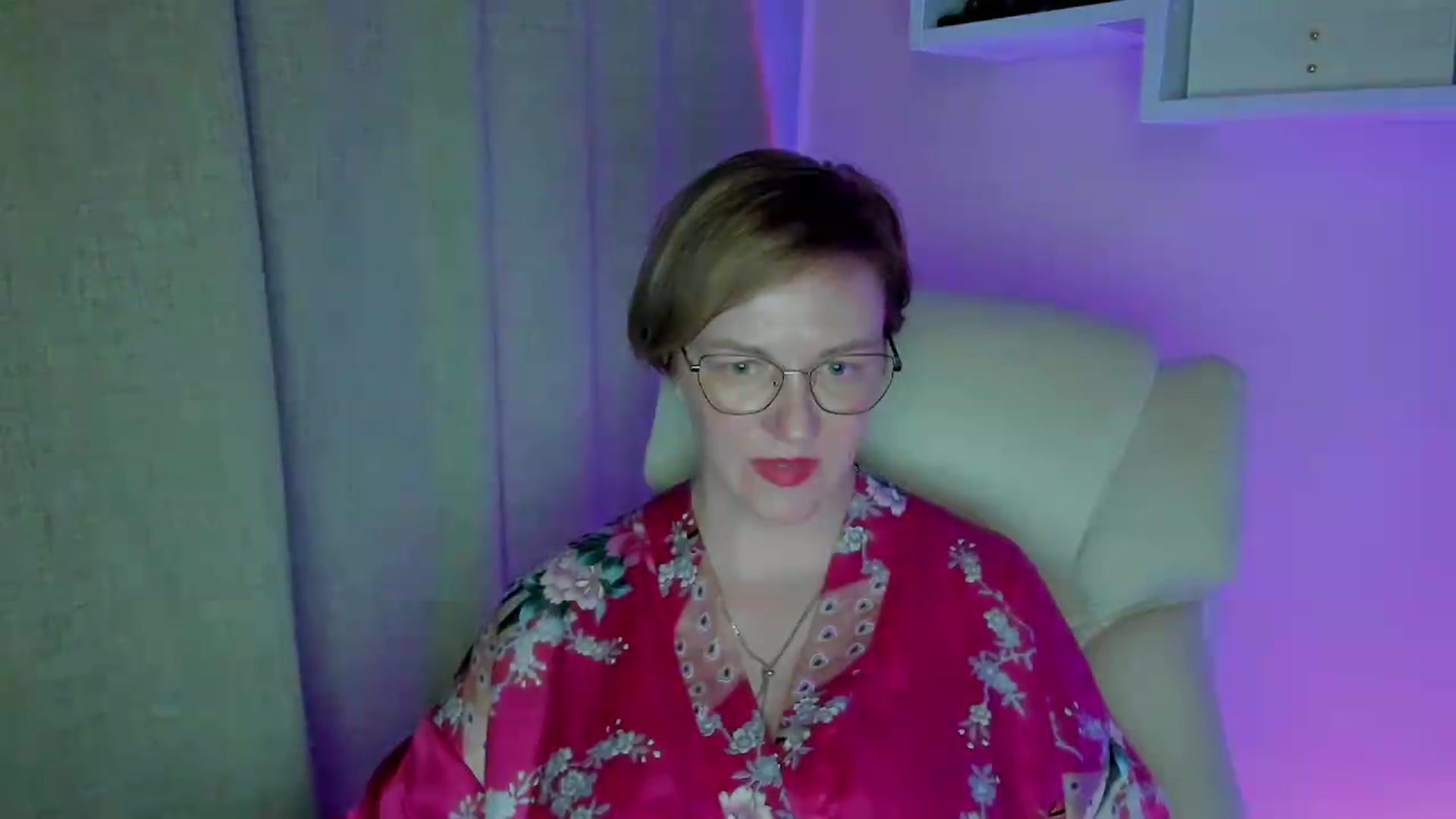 Gallery image thumbnail from EroticFELIZIA's myfreecams stream on, 08/30/2026, 16:34 image 6 of 20