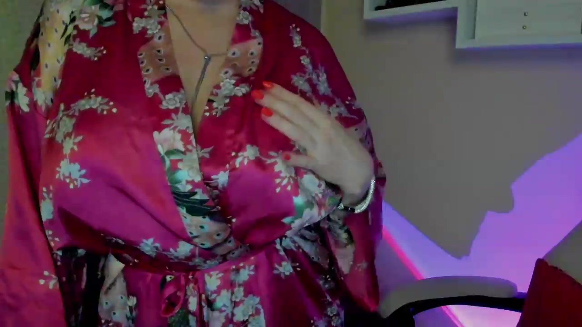 Gallery image thumbnail from EroticFELIZIA's myfreecams stream on, 08/30/2026, 18:43 image 3 of 20