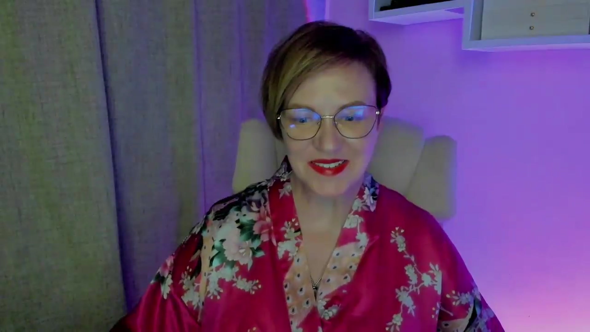 Gallery image thumbnail from EroticFELIZIA's myfreecams stream on, 08/30/2026, 18:43 image 4 of 20