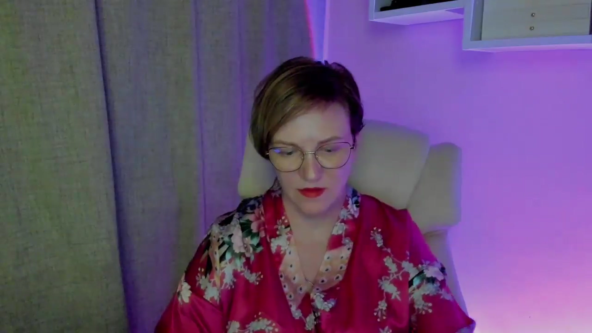 Gallery image thumbnail from EroticFELIZIA's myfreecams stream on, 08/30/2026, 18:43 image 17 of 20