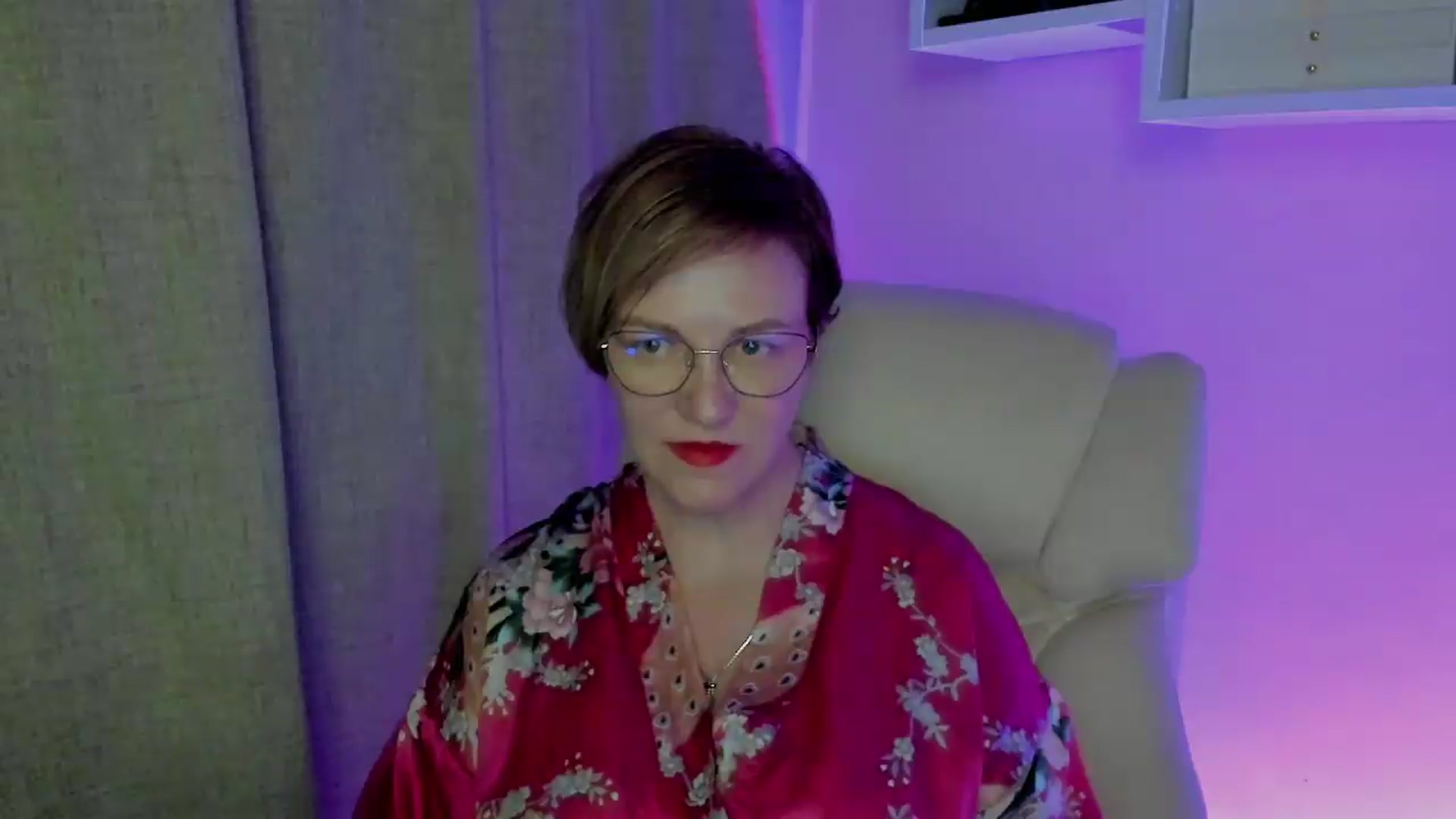 Gallery image thumbnail from EroticFELIZIA's myfreecams stream on, 08/30/2026, 18:43 image 9 of 20