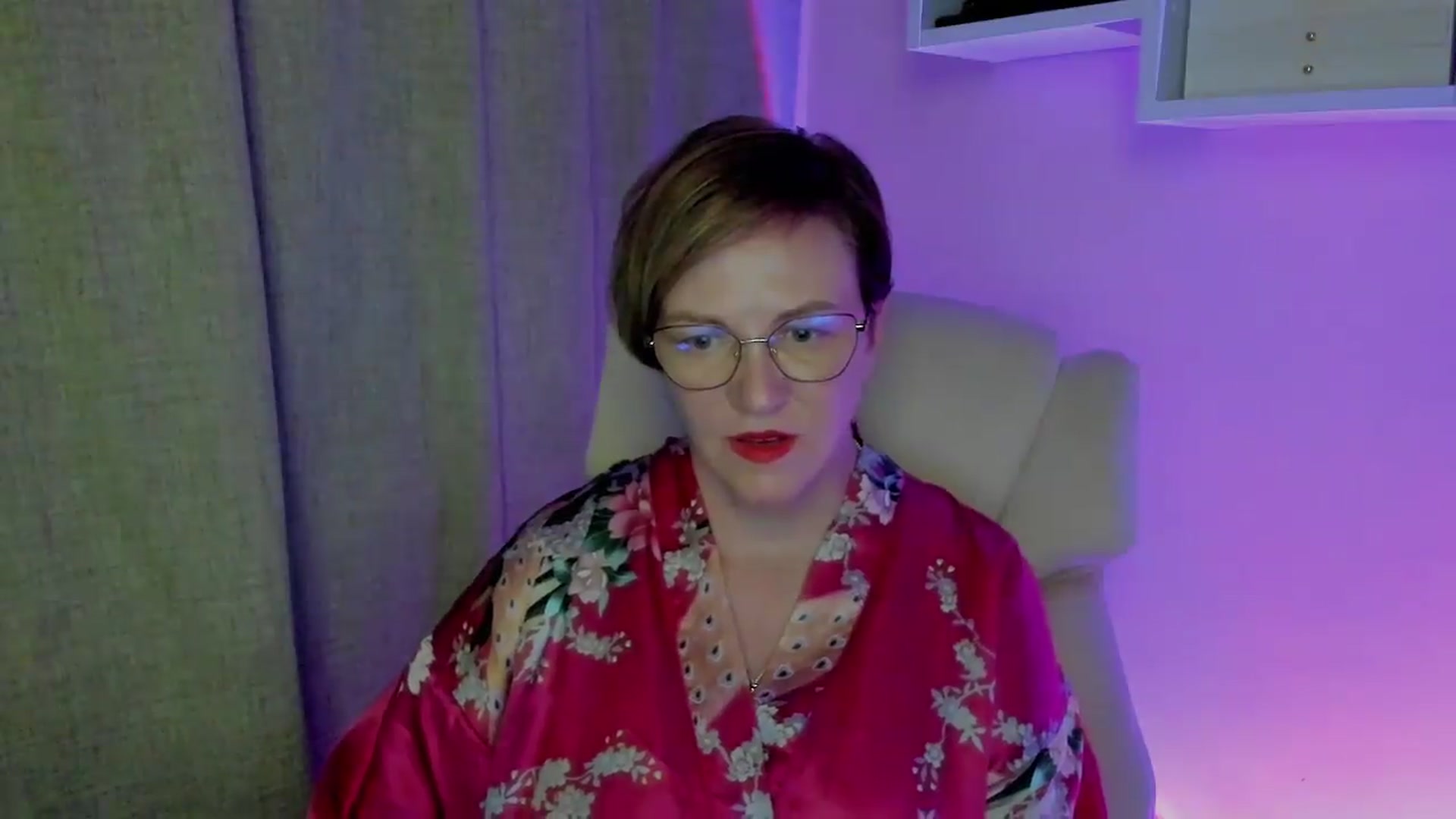 Gallery image thumbnail from EroticFELIZIA's myfreecams stream on, 08/30/2026, 18:43 image 15 of 20
