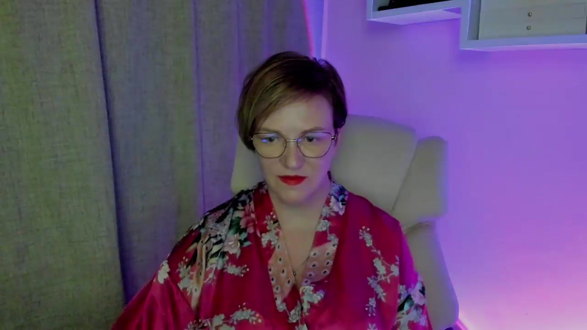 Gallery image thumbnail from EroticFELIZIA's myfreecams stream on, 08/30/2026, 18:43 image 8 of 20