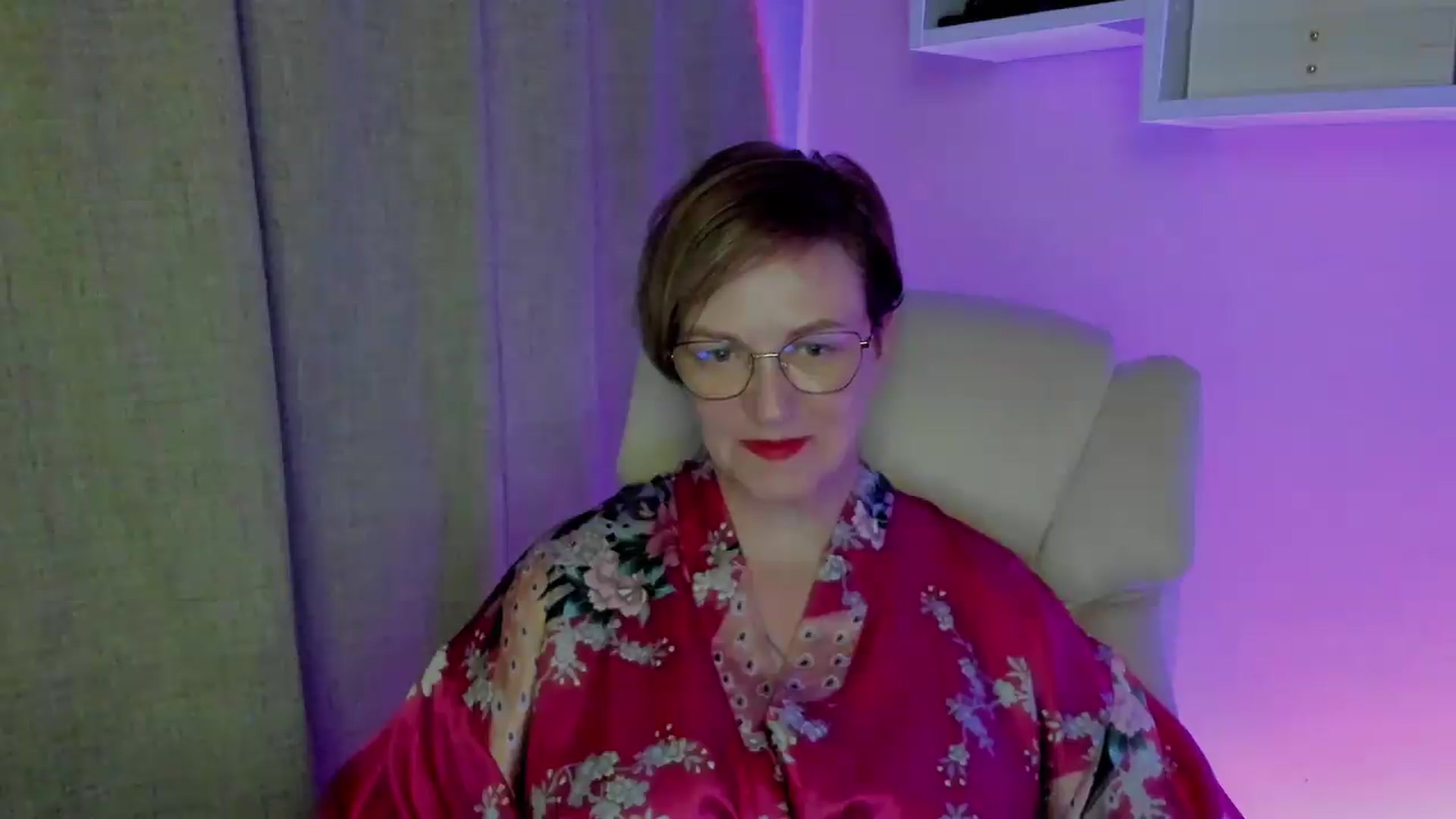 Gallery image thumbnail from EroticFELIZIA's myfreecams stream on, 08/30/2026, 18:43 image 13 of 20