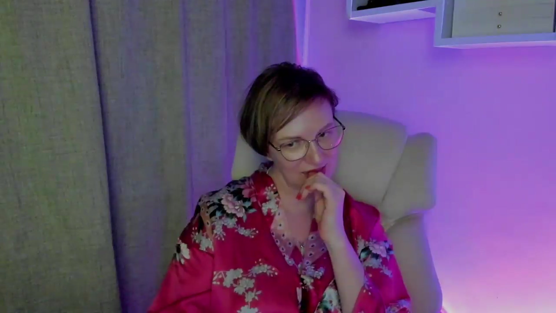 Gallery image thumbnail from EroticFELIZIA's myfreecams stream on, 08/30/2026, 19:56 image 9 of 20