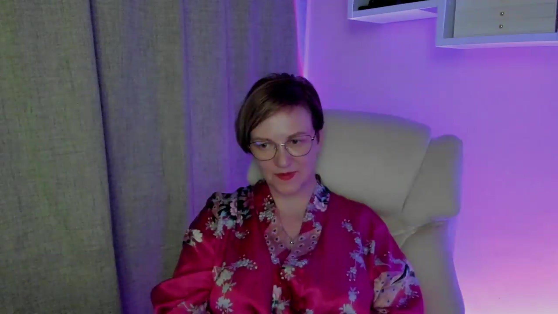Gallery image thumbnail from EroticFELIZIA's myfreecams stream on, 08/30/2026, 19:56 image 5 of 20