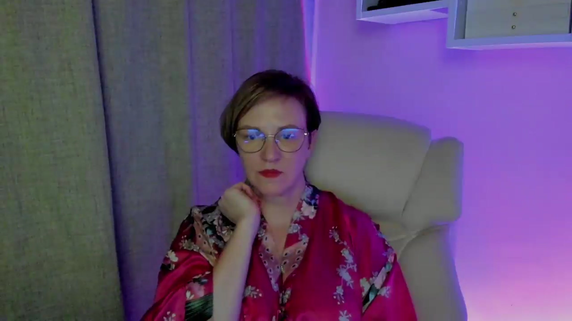 Gallery image thumbnail from EroticFELIZIA's myfreecams stream on, 08/30/2026, 19:56 image 17 of 20