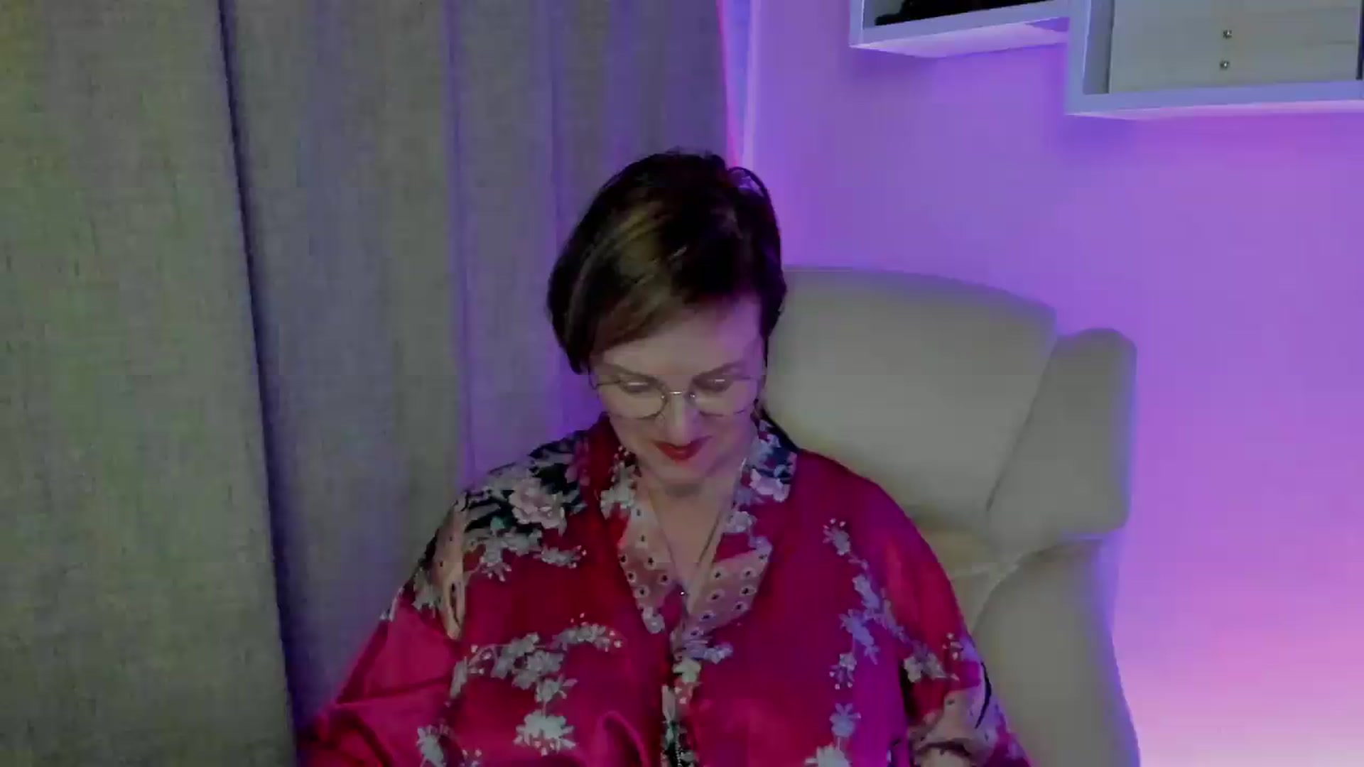 Gallery image thumbnail from EroticFELIZIA's myfreecams stream on, 08/30/2026, 19:56 image 1 of 20