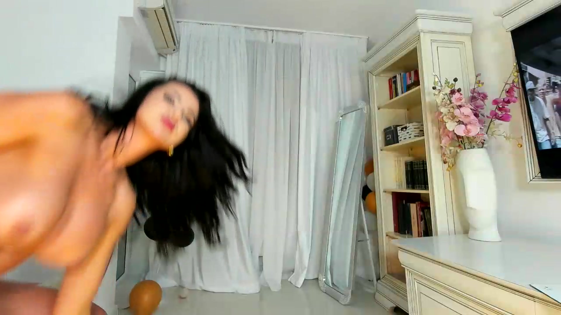 Gallery image thumbnail from EroticQueen's myfreecams stream on, 08/01/2026, 19:48 image 13 of 20