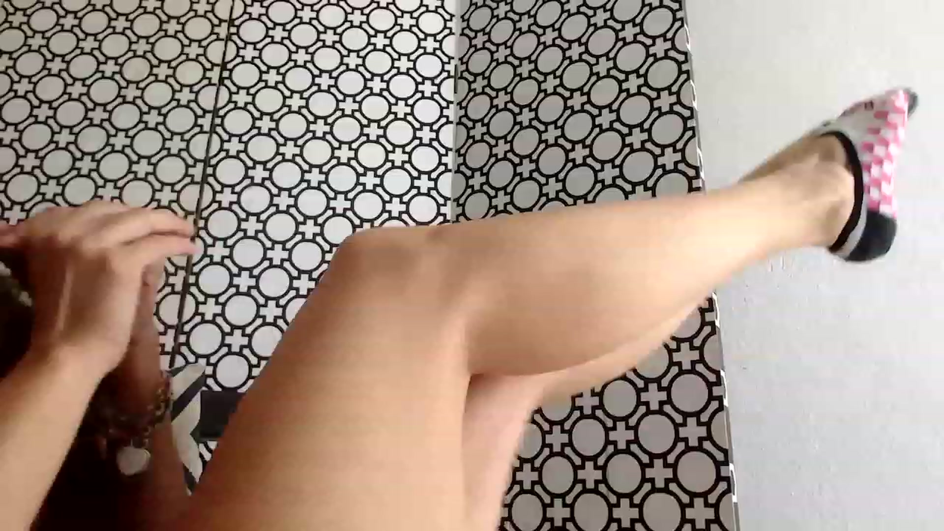 Gallery image thumbnail from EroticQueenDD's myfreecams stream on, 04/25/2023, 11:03 image 19 of 20